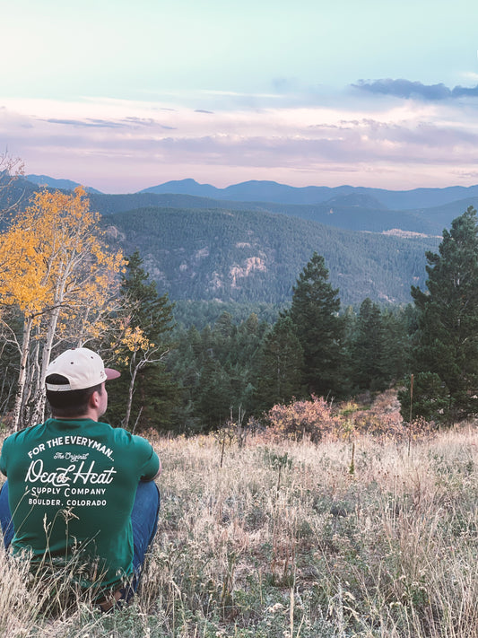 Dead Heat Everyman Tee - Oxford Green